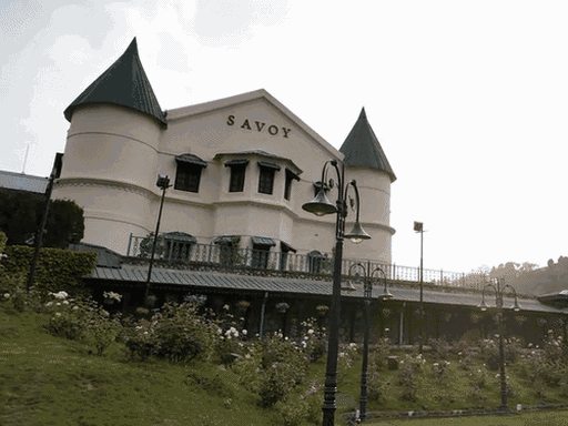 होटल सेवॉय जहां पर हो रही है कुलदीप की शादी।