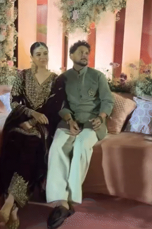 कुलदीप यादव की महेंदी की फोटो।