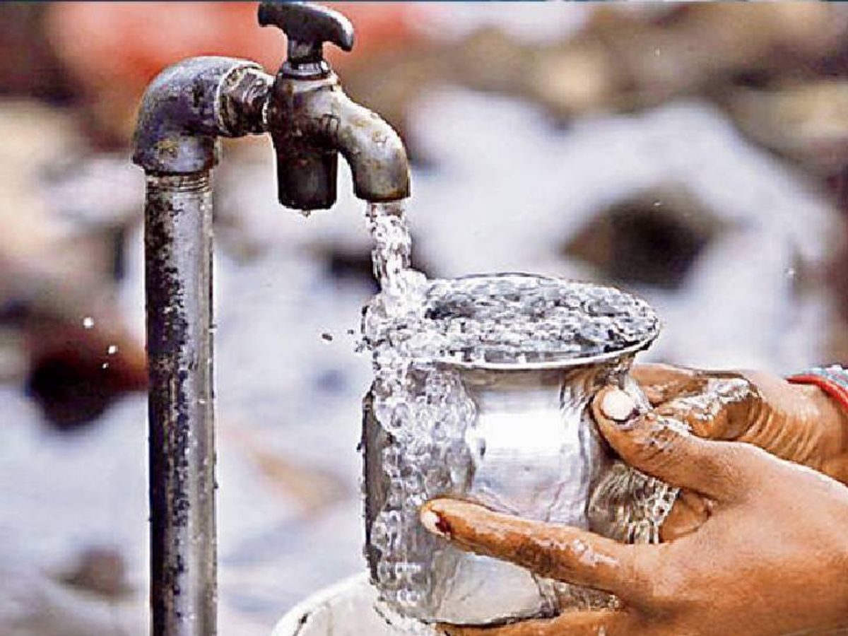कैग रिपोर्ट में जल जीवन मिशन योजना की खामियों को उजागर किया गया है।