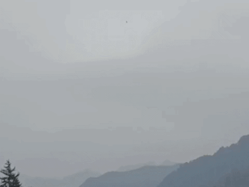 Clouds have started appearing in Kedar valley of Rudraprayag. The Meteorological Department has issued an alert of rain and hail.