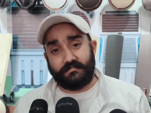 दुकानदार करण बेदी ने कहा 90 फीसदी ग्राहक इंडक्शन की मांग कर रहे।