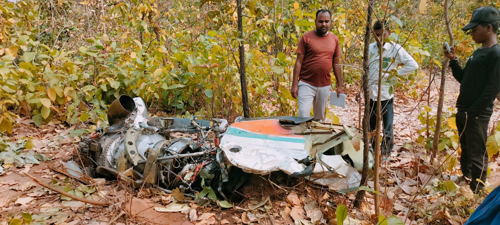 सिमरिया थाना प्रभारी सूर्य प्रताप सिंह ने बताया कि बरामद इंजन को सुरक्षित कर लिया गया है।
