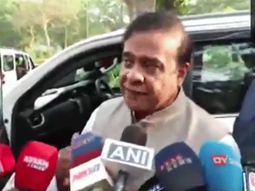 तृणमूल कांग्रेस कार्यकर्ताओं ने मौजूदा विधायक को टिकट ना दिए जाने पर विरोध प्रदर्शन किया। - Dainik Bhaskar