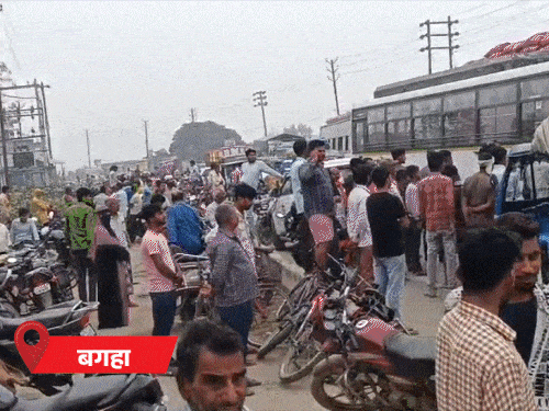 LPG की किल्लत के कारण देशभर में गैस एजेंसियों के बाहर लम्बी लाइनें हैं।