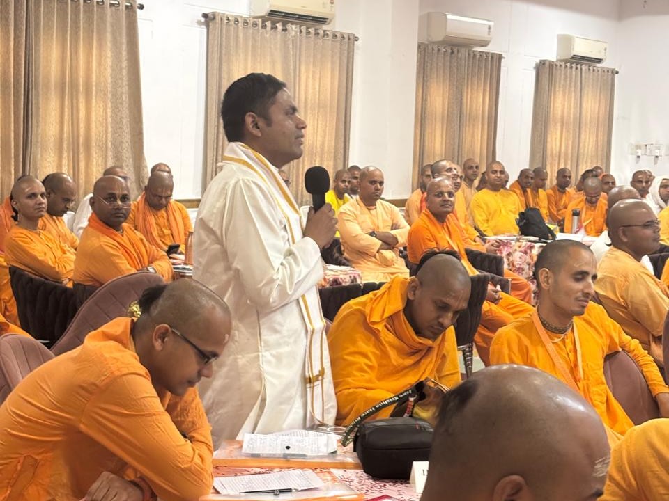 Kanpur ISKCON Youth Conference: Bhagavad Gita & Krishna Consciousness Focus