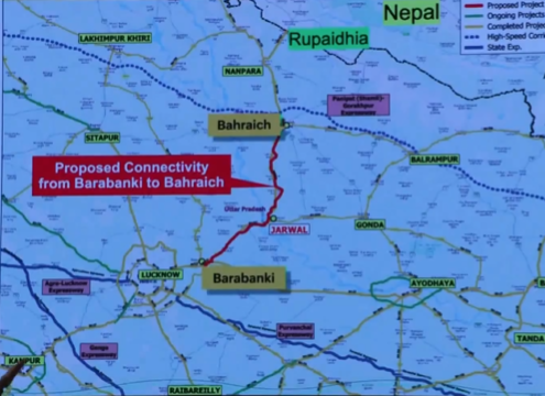 अश्विनी वैष्णव ने प्रेस कॉन्फ्रेंस के दौरान बाराबंकी से बहराइच के बीच बनने वाले NH का रूट दिखाया।