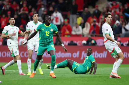 फाइनल में पापगुए (26 नंबर हरी जर्सी में) ने सेनेगल की ओर से 94वें मिनट में गोल कर टीम को जीत दिलाई थी।