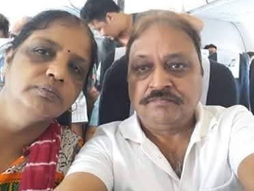 बिहार के किशनगंज से विजय पत्नी सुमन के साथ रिश्तेदार मनोज पुगलिया के घर इंदौर आए थे। हादसे में इनकी भी मौत हो गई।