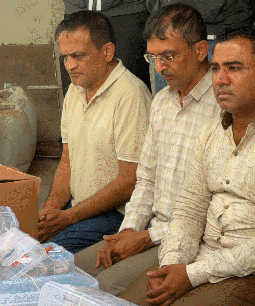 पुलिस हिरासत में अन्य 6 आरोपी।