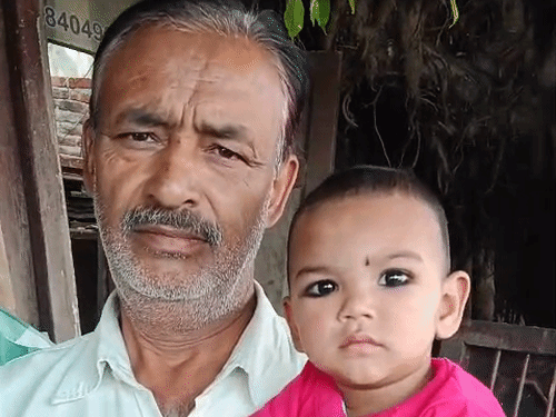 लोगों के चेहरे पर घर छिनने की चिंता साफ दिखी।