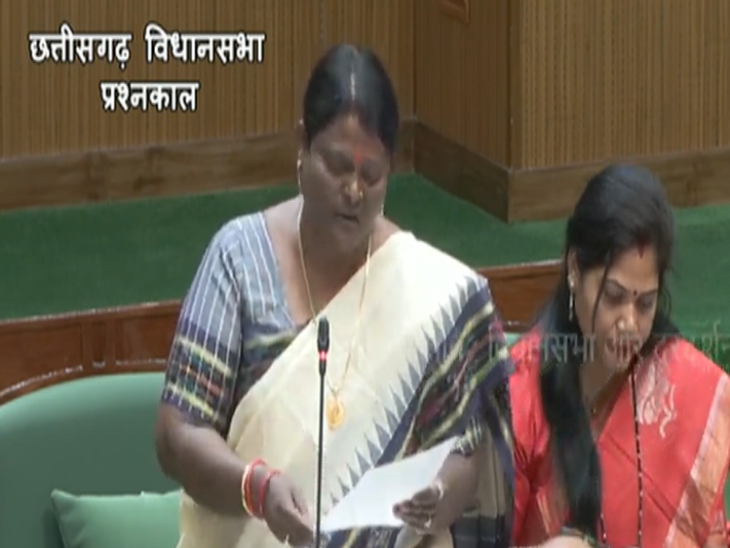 विधायक चातुरी नंद ने पंचायतों के फंड का मुद्दा उठाया।