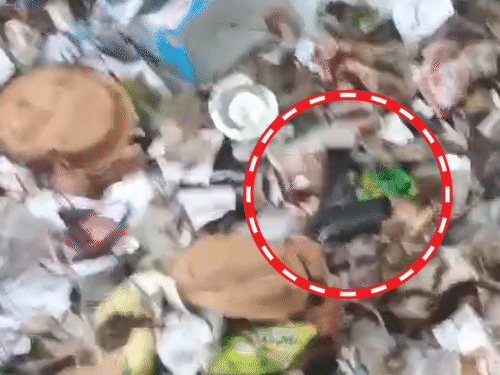 वारदात के बाद हमलावर पिस्टल कूड़े के ढेर में फेंककर फरार हो गया।