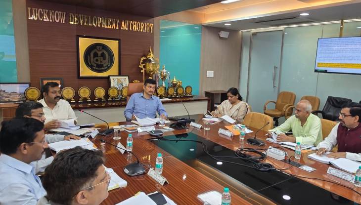 शहर के ग्रीन कॉरिडोर प्रोजेक्ट के लिए 400 करोड़ रुपए का बजट स्वीकृत हुआ है।