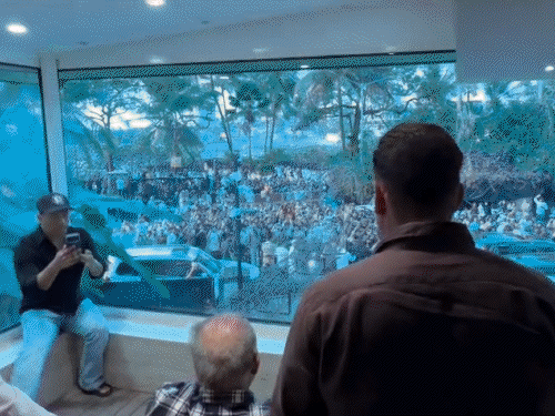 Salim Khan was also present with Salman.