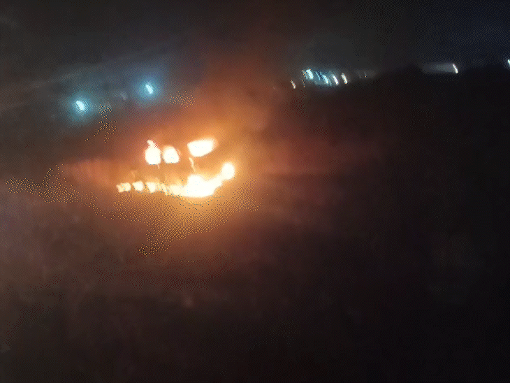 Sagar Car Fire: Doctors Wife Burns Alive; Husband Survives | Police ...