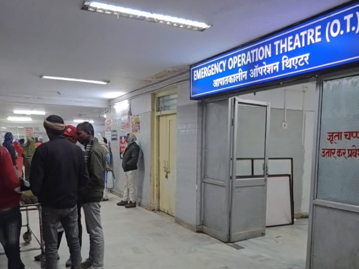 पहले रीवा अस्पताल में दयाशंकर पांडेय की पत्नी को भर्ती कराया गया था।