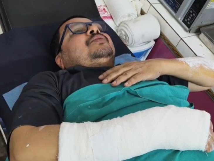 इलाज के लिए अस्पताल लाया गया।