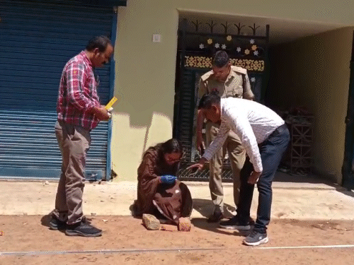 पुलिस ने मौके से गोली का खोखा बरामद किया।