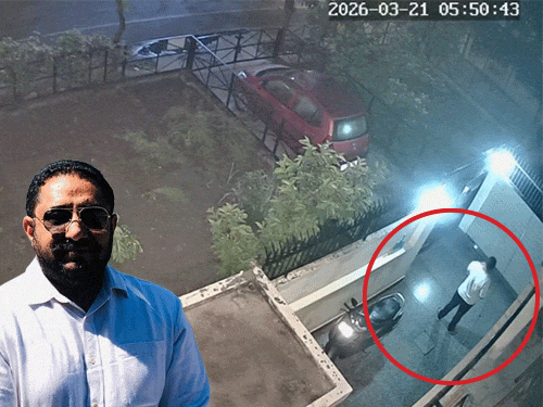 DM गगनदीप रंधावा CCTV में जहर खाते दिखे। उनकी मां आज रोते हुए प्रेस कॉन्फ्रेंस में आईं। अस्पताल के बाहर बैठे रंधावा समर्थक।