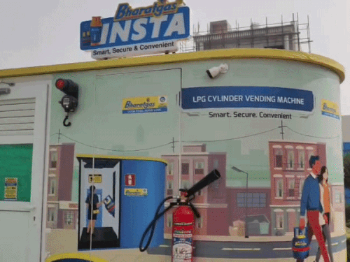 LPG ATM की पूरी प्रक्रिया डिजिटल और कॉन्टैक्ट लेस है।