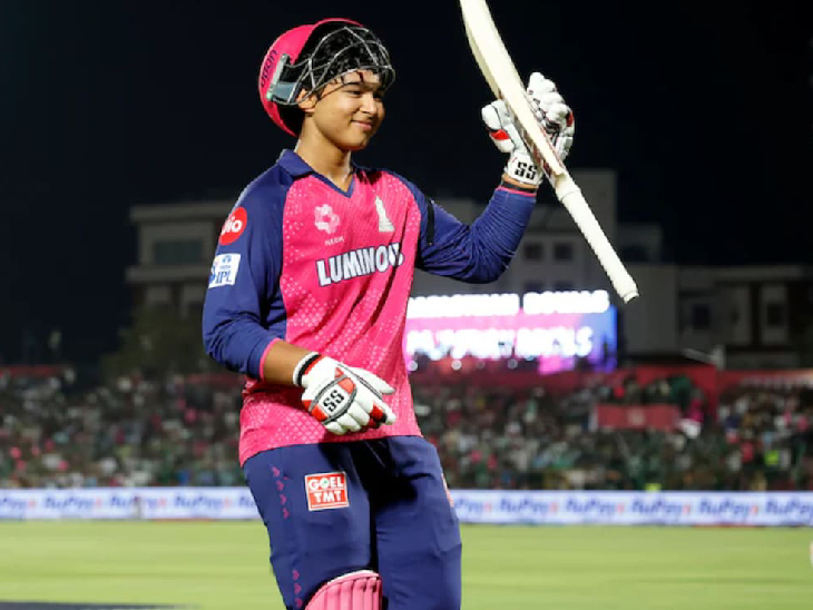 क्रिकेट में 14 वर्षीय वैभव सूर्यवंशी आईपीएल और अंडर-19 वर्ल्ड कप खेलने और शतक लगाने वाले सबसे युवा बैटर हैं। - Dainik Bhaskar