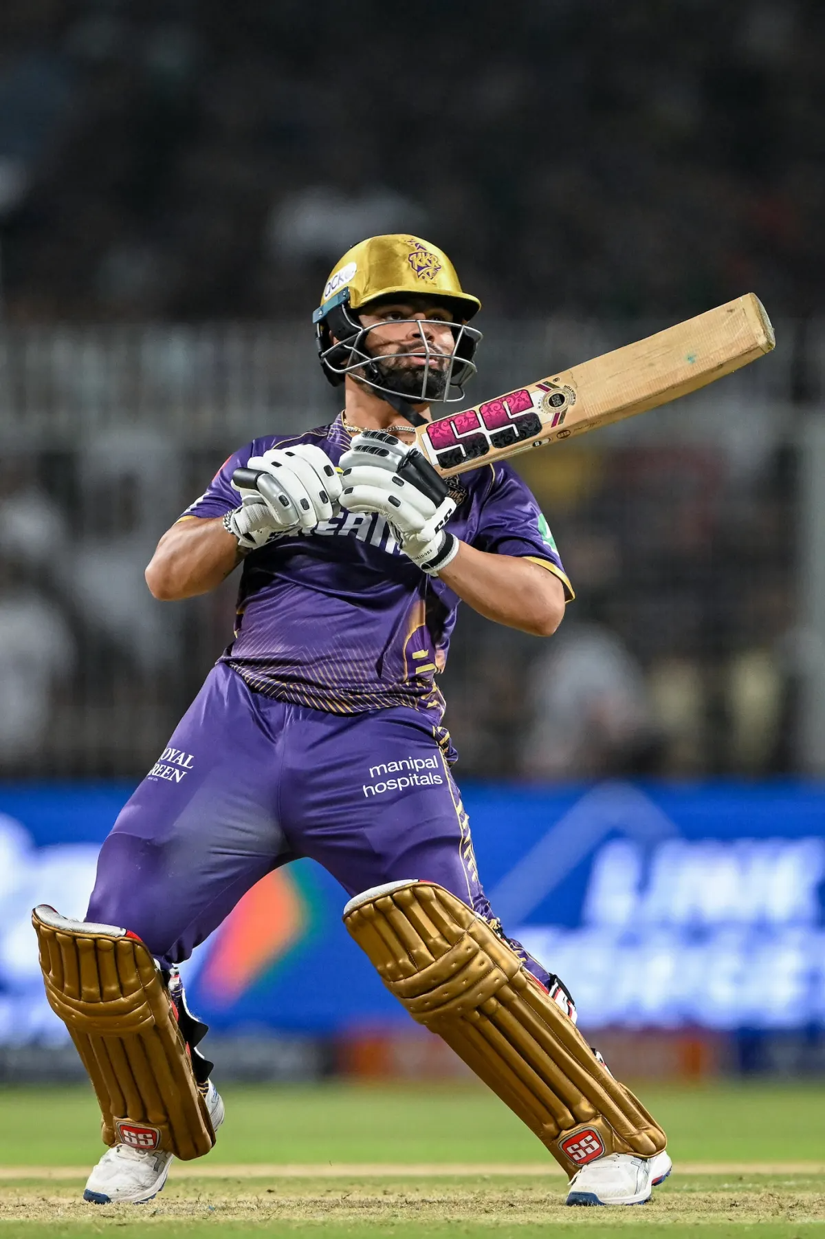 रिंकू सिंह ने IPL में 39 कैच भी लिए हैं।