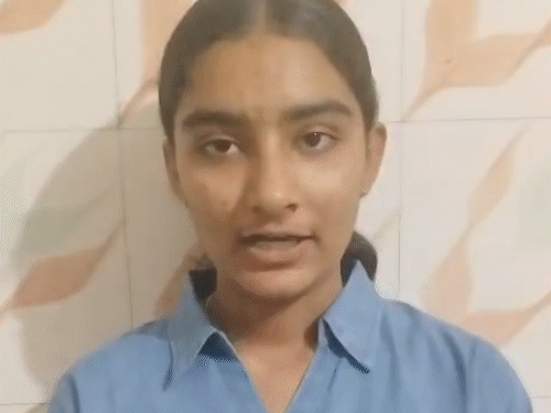 জালোরের চন্দ্রিকা বিষ্ণোই তার 10 তম বোর্ডের ফলাফলে 99 শতাংশ নম্বর পেয়েছে।