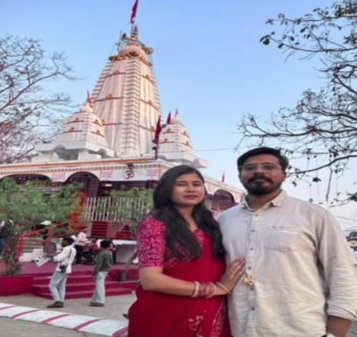 रोपवे की ट्रॉली गिरने से रायपुर निवासी आयुषी धावरे (28) की मौत हो गई। पति गंभीर है।