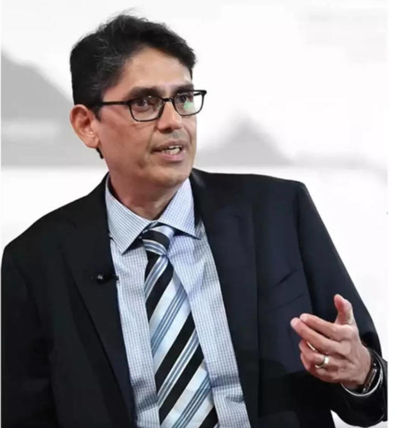 2018 में जसजीत ने मशीन लर्निंग स्टैटिक्स और मशीन एल्गोरिद्म पर रिसर्च की।