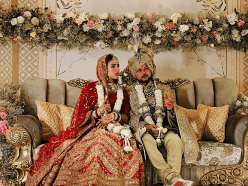 कुलदीप यादव के जयमाला की तस्वीरें।