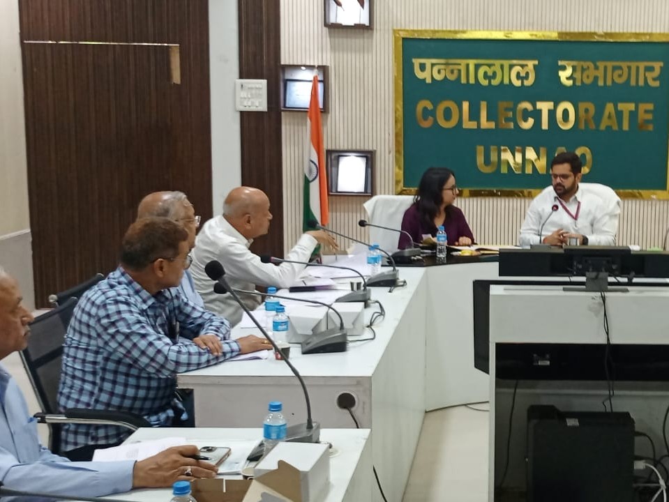 Unnao DM Industry Buddy Meeting: Power, Road, Water Complaints Resolved