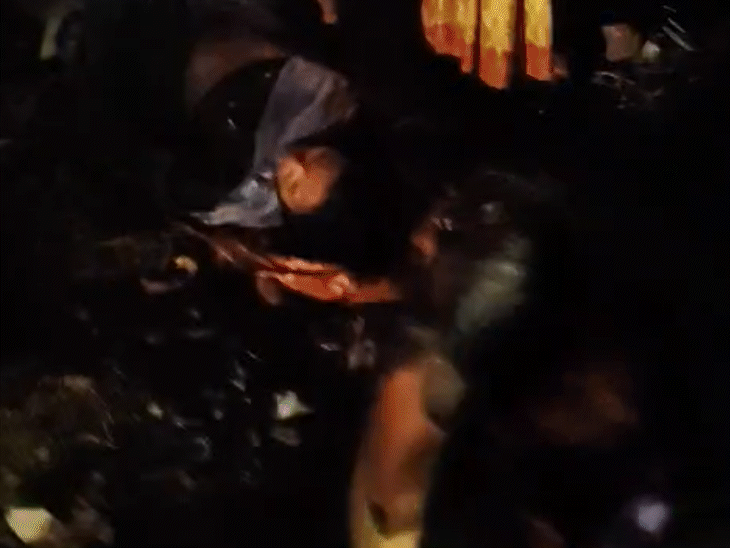 हादसे के बाद गंभीर घायल मदद के लिए चीख रहे थे।