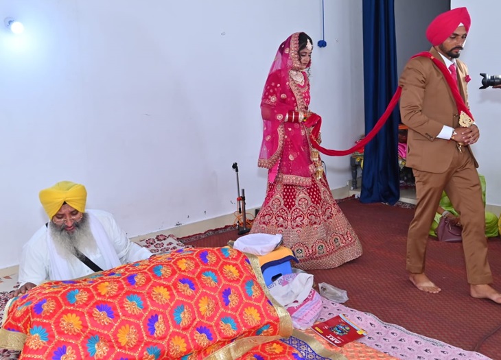 लखबीर सिंह की शादी की फोटो।