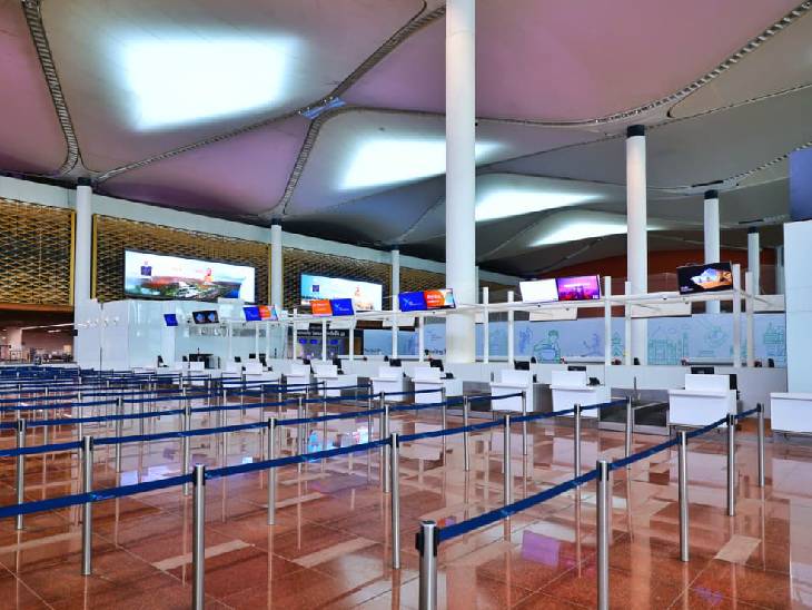 तस्वीर एयरपोर्ट के चेक-इन एरिया की है। अभी तीन कंपनियों से करार हुआ है।