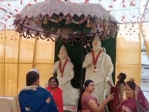 शिवरीनारायण स्थित राम मंदिर की मान्यता है कि इस वृक्ष के नीचे भगवान राम ने शबरी के झूठे बेर खाए थे।