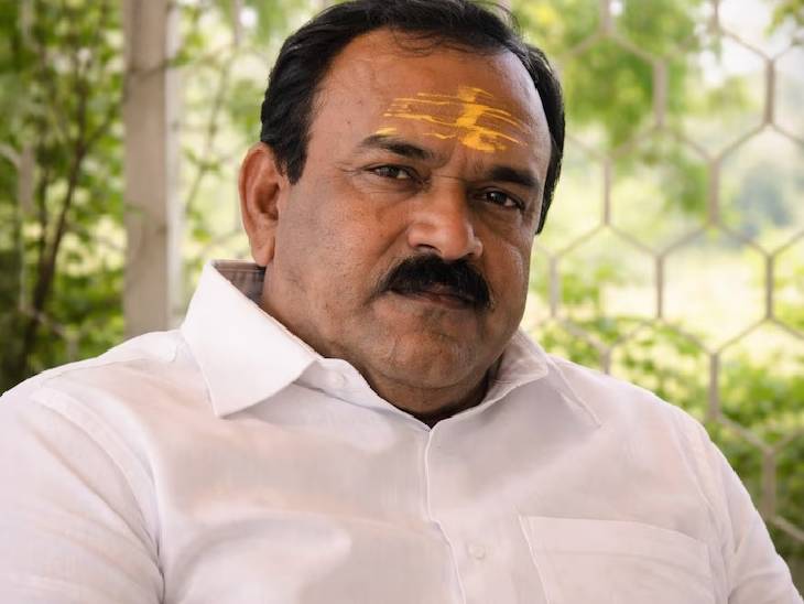 स्वयंभू ‘बाबा' अशोक खरात के खिलाफ 9वीं एफआईआर दर्ज कराई गई है। - Dainik Bhaskar