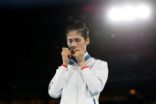 ताइवान की बॉक्सर लिन यू टिंग ने 2024 के पेरिस ओलिंपिक में महिलाओं की बॉक्सिंग स्पर्धा में गोल्ड जीतने के बाद जेंडर और खेल से जुड़े सार्वजनिक विवाद का हिस्सा बन गई थीं।