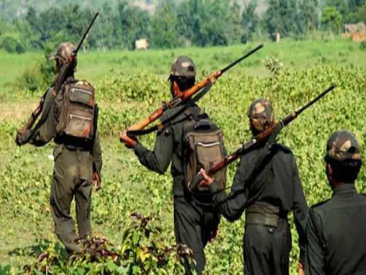 SCM Vijay Reddys Wife Roopi & DVCM Chander Among 9 Naxals Surrender Today |  Kanker