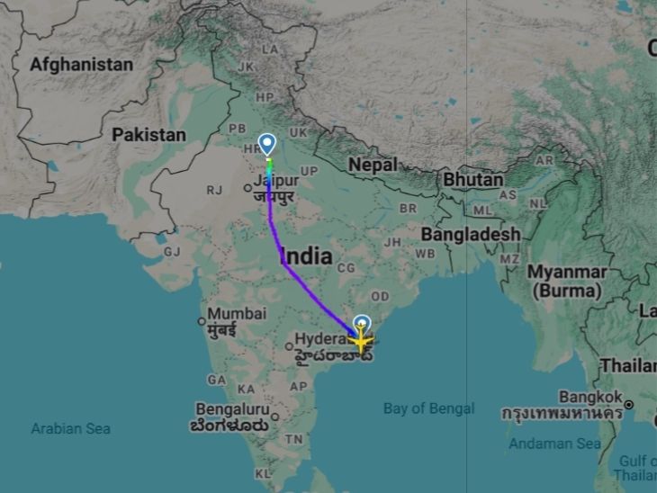 इंडिगो की फ्लाइट 6E 579 ने विशाखाट्टनम से दिल्ली के लिए उड़ान भरी थी।