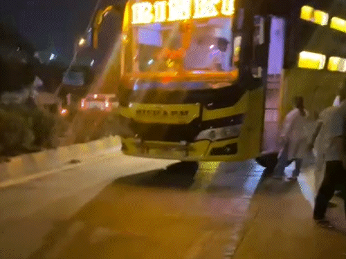 Jaipur RTO Inspector Assaulted; Bus Blocks Highway, Political Power Threat