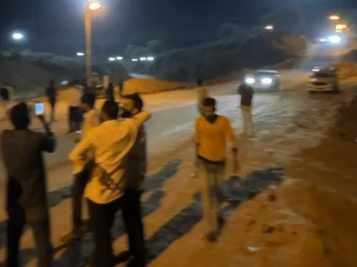 A large crowd of people has gathered in Radawas village of Shahpura to watch the shooting.