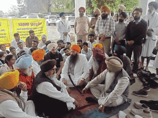 SGPC के सीनियर वाइस प्रेसिडेंट समेत 20 पर FIR:  कुरुक्षेत्र में HSGMC के मीत प्रधान ने थी शिकायत, गन तानकर जान से मारने की कोशिश का आरोप – Kurukshetra News