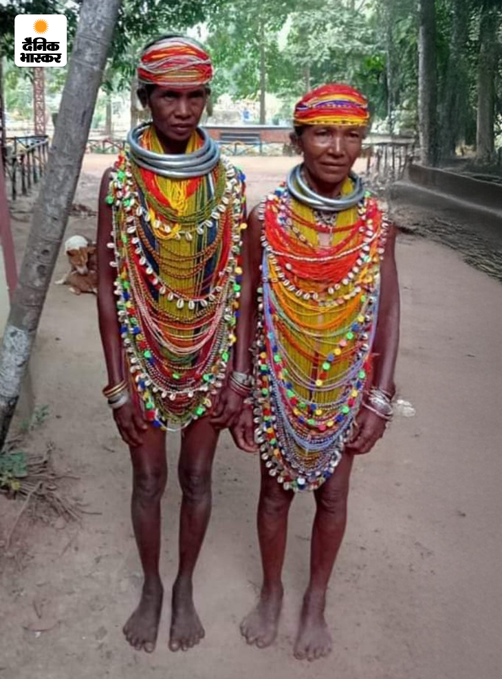 पारंपरिक आभूषणों में बोंडा महिलाएं।