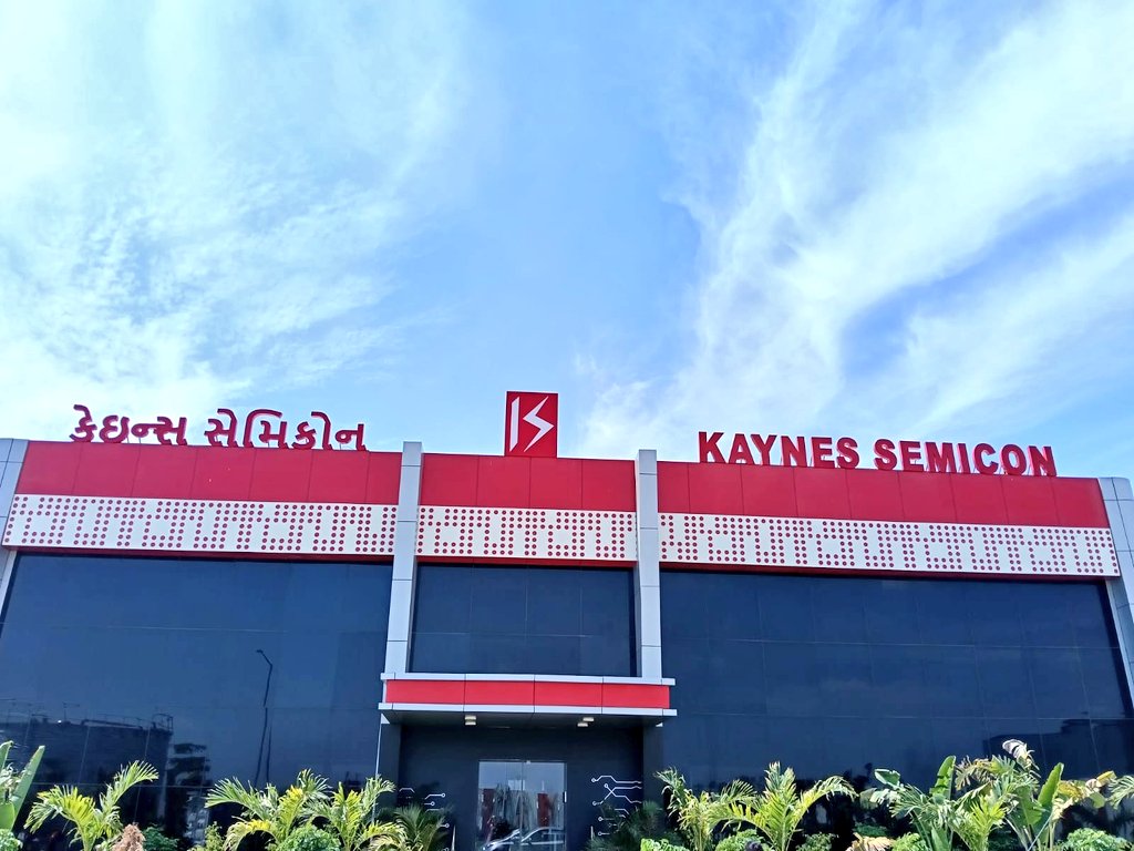 मोदी म्हणाले- काँग्रेस कठीण परिस्थितीतही अफवा पसरवतोय: पेट्रोल पंपांवर गर्दी जमवून व्यवस्था बिघडवण्याचा प्रयत्न; देशातील परिस्थिती नियंत्रणात मोदी म्हणाले- काँग्रेस कठीण परिस्थितीतही अफवा पसरवतोय: पेट्रोल पंपांवर गर्दी जमवून व्यवस्था बिघडवण्याचा प्रयत्न; देशातील परिस्थिती नियंत्रणात