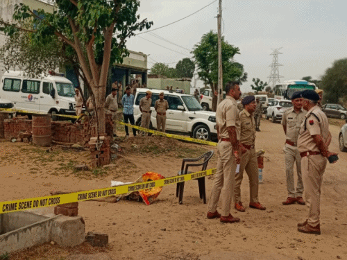 ये वही जगह है, जहां अकरम ने रिटायर्ड फौजी उदयवीर सिंह के पेट में चाकू घोंपकर हत्या की थी।