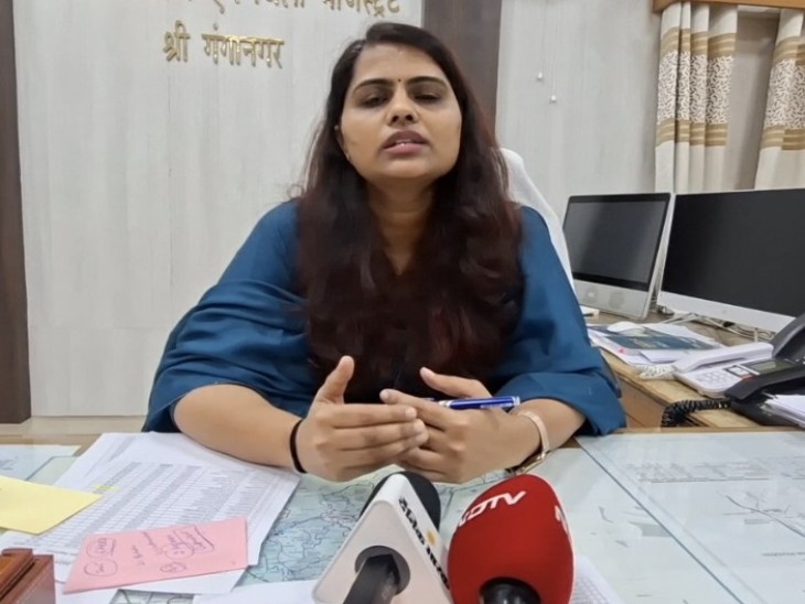 वर्तमान जिला कलेक्टर डॉ. मंजू का चित्तौड़गढ़ तबादला कर दिया गया है।