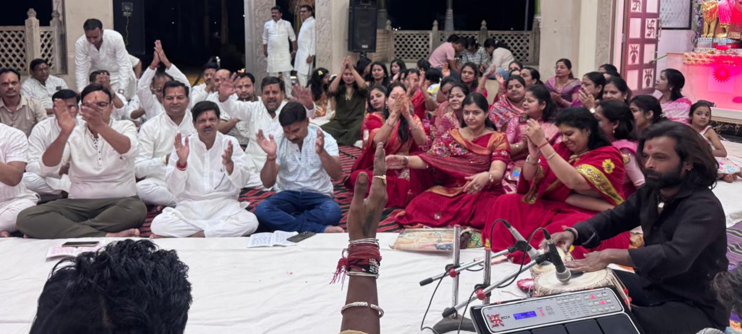 Agraj Group recited Sunderkand, devotees took religious benefit