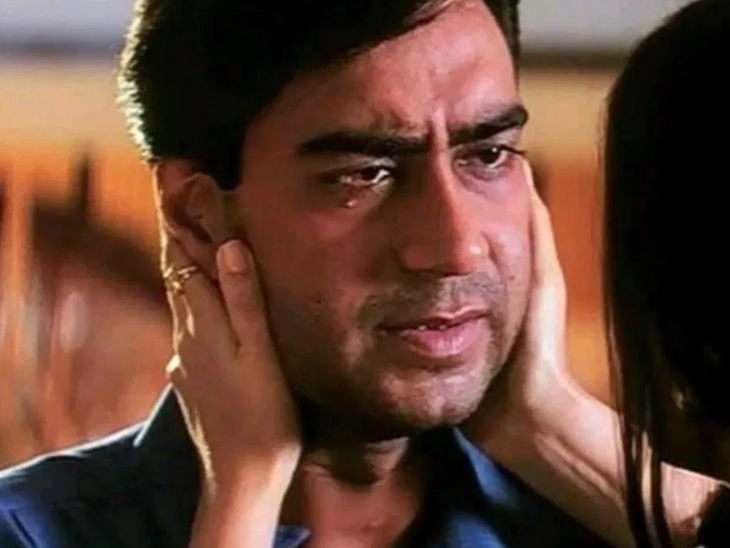 अजय देवगन की फिल्म जख्म 1992 के मुंबई दंगों की पृष्ठभूमि पर आधारित है।