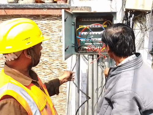 Kanpur KESCo Power Supply Disruption | Cable Laying & Rectification