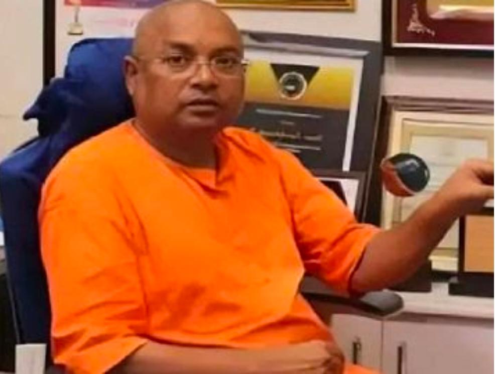 ठगी के शिकार रामकृष्ण मिशन आश्रम के सचिव सचिव स्वामी सुप्रदिप्तानंद का फाइल फोटो